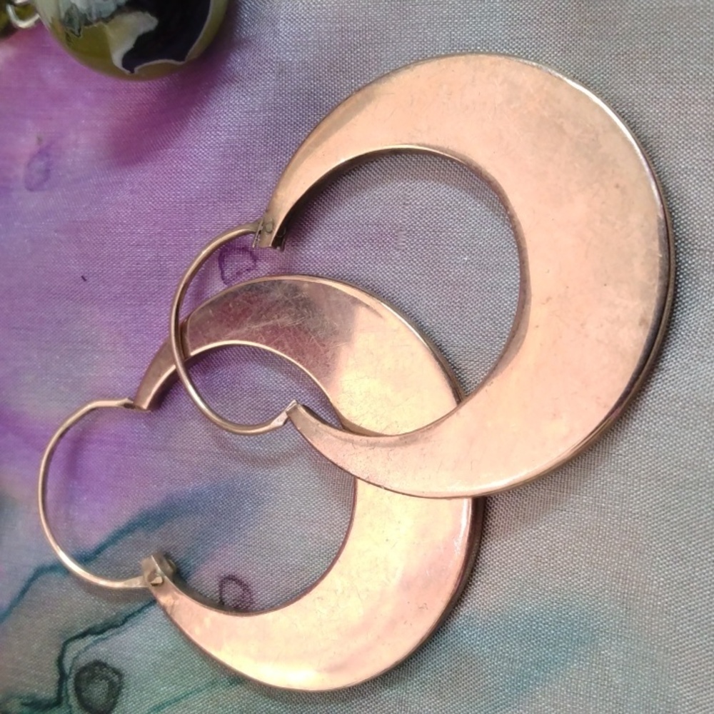 Bundle of earrings, green & gold - Picture 3 of 4